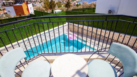 villa-yildiz-kalkan10-1400x933_479.jpg